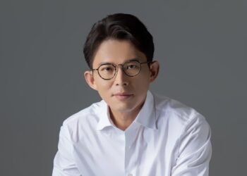 法律教室｜黃國昌陷跟拍泥淖 揭弊？狗仔？惹議