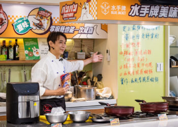 聯華製粉「水手牌美味炸物派對」熱鬧開炸！藍帶主廚黃迺恆示範 一包完成金黃薄脆的幸福配方