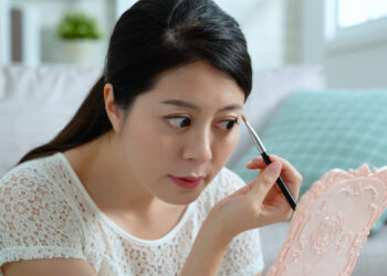 6大畫眉NG行為！避開這些誤區讓妝感立刻升級