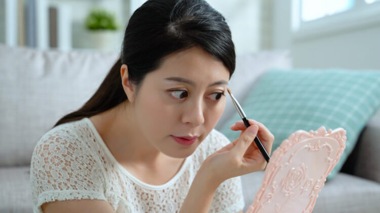 6大畫眉NG行為!避開這些誤區讓妝感立刻升級 6大畫眉NG行為!避開這些誤區讓妝感立刻升級