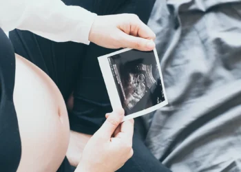 從療程方案到胚胎實驗室 個人化人工生殖療程助晚婚世代求子路更順 從療程方案到胚胎實驗室 個人化人工生殖療程助晚婚世代求子路更順