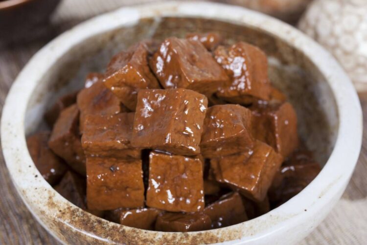 東門市場人氣滷味攤 用一塊入味豆干 勾起記憶裡家的滋味 東門市場人氣滷味攤 用一塊入味豆干 勾起記憶裡家的滋味