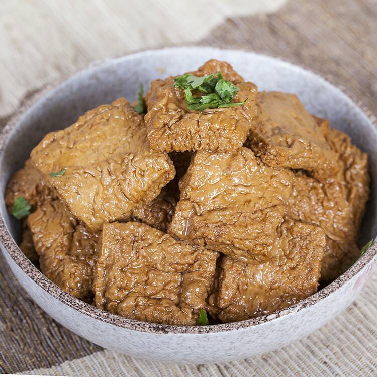 東門市場人氣滷味攤 用一塊入味豆干 勾起記憶裡家的滋味 東門市場人氣滷味攤 用一塊入味豆干 勾起記憶裡家的滋味