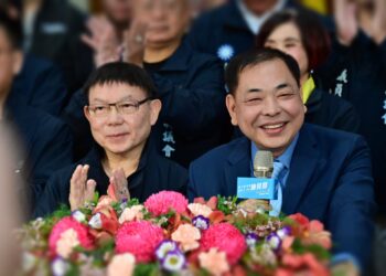 主角只有一個!陳見賢角逐竹縣百里侯秀肌肉 主角只有一個!陳見賢角逐竹縣百里侯秀肌肉