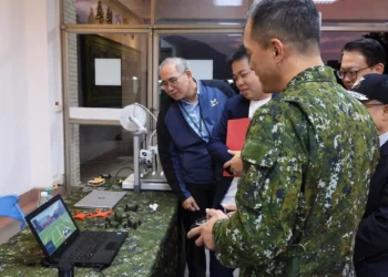 崇右影藝科技大學與陸軍第六軍團關渡地區指揮部簽訂MOU 策略聯盟 強化官兵無人機培訓與應用 崇右影藝科技大學與陸軍第六軍團關渡地區指揮部簽訂MOU 策略聯盟 強化官兵無人機培訓與應用