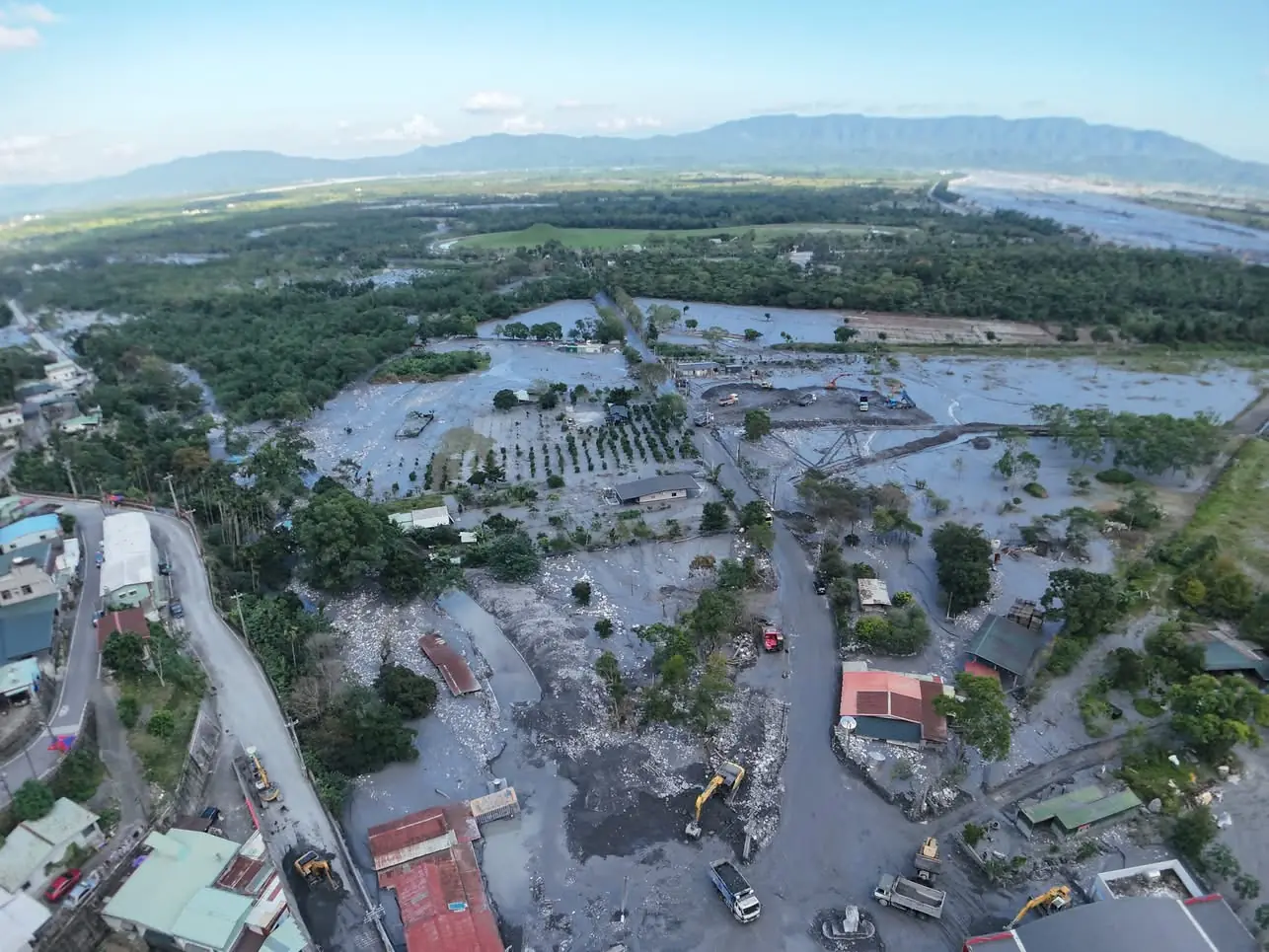 鳳凰颱風災後復原進度良好 花45線全線搶通、恢復明利村交通動脈