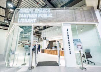 桃園市圖青埔智慧科技分館啟用 桃園市長張善政：六大科技設施邁向智慧閱讀里程碑，打造智慧城市新亮點