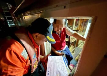 鳳凰颱風警戒期間 海巡署開出首張違反禁制令舉發單 鳳凰颱風警戒期間 海巡署開出首張違反禁制令舉發單