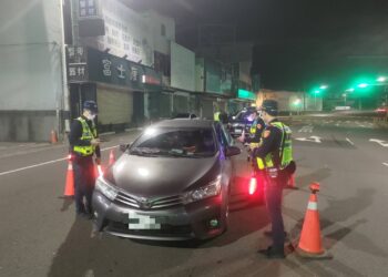 唾液快篩揪出毒駕 竹縣警威力路檢嚴打掃蕩