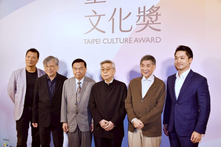 臺北文化獎頒獎典禮盛大舉行 臺北市長蔣萬安科技讓城市壯大文化讓城市偉大推動臺北文藝新高峰 臺北文化獎頒獎典禮盛大舉行 臺北市長蔣萬安科技讓城市壯大文化讓城市偉大推動臺北文藝新高峰