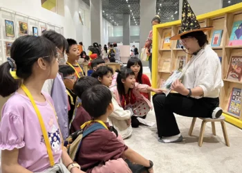 夜宿綠美圖首梯登場 親子共譜魔法書頁奇幻夜