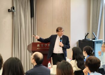 教育家典範陳德懷教授：先有想法，再用AI學習，巨量閱讀助你累積關鍵能力