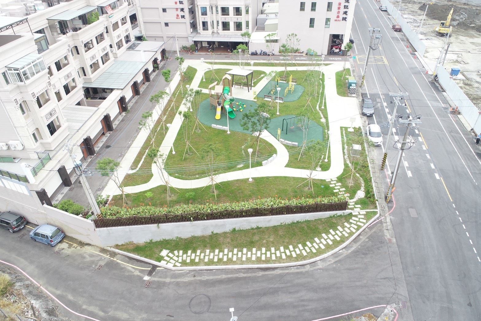 高雄橋頭仕豐新亮點 公兒10公園正式開放 親子休憩新選擇