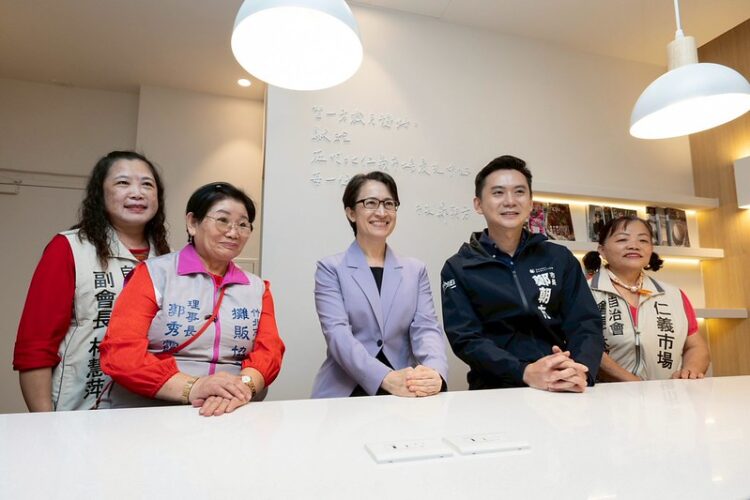 蕭美琴副總統親訪竹北仁義市場,全面肯定市場改造成果 樹立全國典範並改善人民生活品質 蕭美琴副總統親訪竹北仁義市場,全面肯定市場改造成果 樹立全國典範並改善人民生活品質