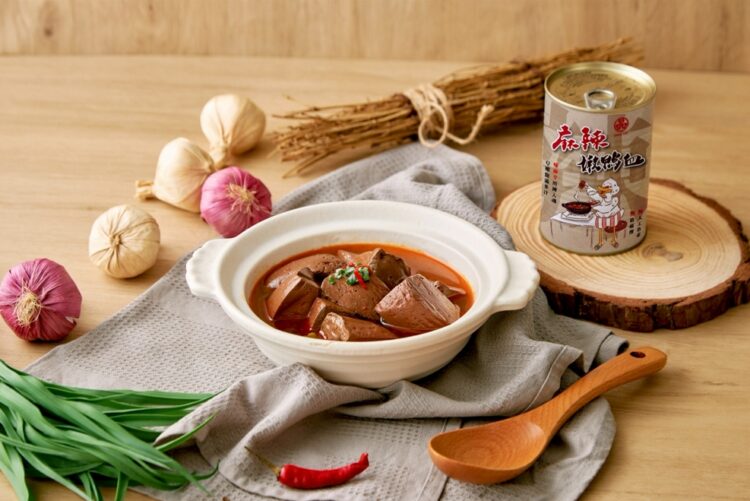 廣達香深耕台灣九十餘年 「麻辣嫩鴨血罐頭」冬季再掀居家火鍋熱潮 廣達香深耕台灣九十餘年 「麻辣嫩鴨血罐頭」冬季再掀居家火鍋熱潮