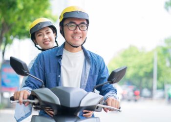 不是甜言蜜語！男人6個小舉動證明他很愛妳