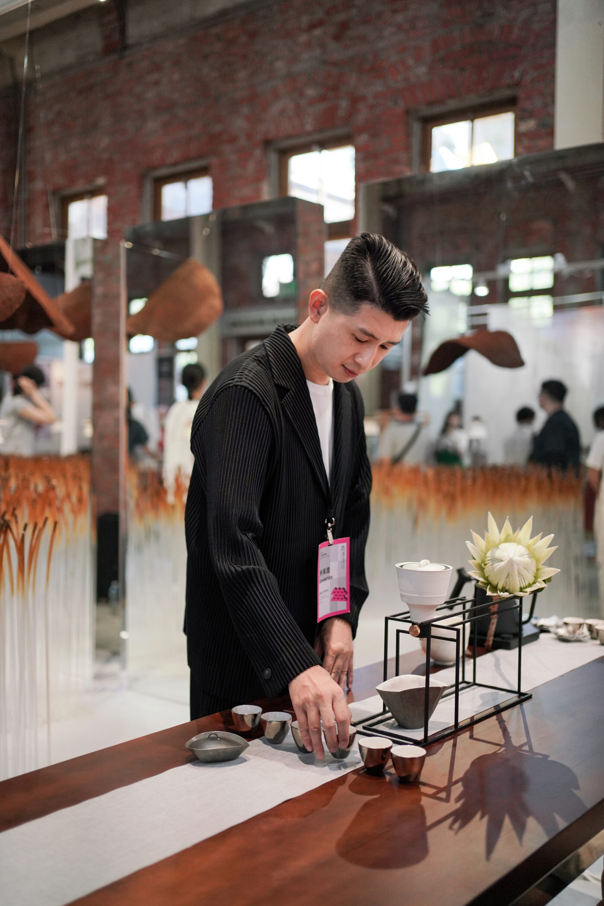 阿里山茶再登國際舞台 洪崇倫法國AVPA世界茶葉大賽奪金銀雙獎