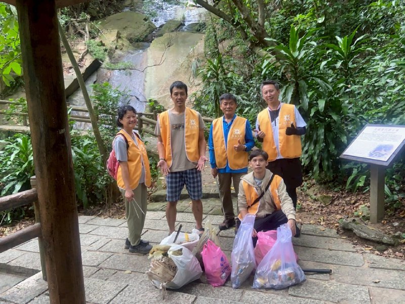 微善共聚推動公益行動 全台逾500位夥伴參與「關懷送暖」與「自主淨山」活動 微善共聚推動公益行動 全台逾500位夥伴參與「關懷送暖」與「自主淨山」活動