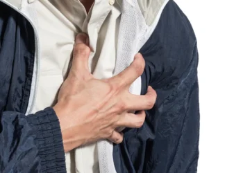 看五位醫師才確診 輕鏈型類澱粉沉積症難察覺 看五位醫師才確診 輕鏈型類澱粉沉積症難察覺