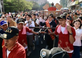 高雄三山媽祖暨白沙屯媽祖盛大合體遶境祈福 祈願國泰民安、風調雨順