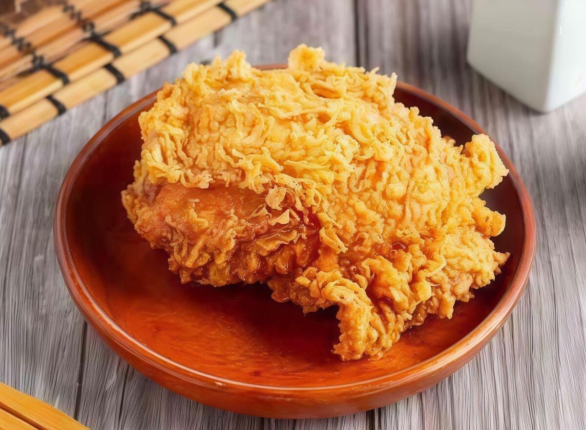 台南炸雞排首選 每日現醃現炸 征服在地人味蕾 台南炸雞排首選 每日現醃現炸 征服在地人味蕾