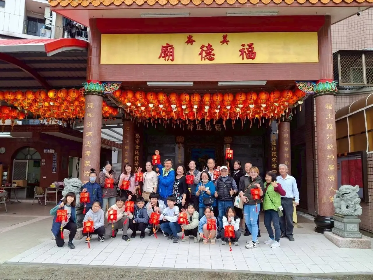 花蓮美崙福德廟舉辦迎春對燈手作活動 凝聚社群情感