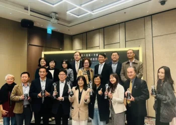 「2025曼波新城太平洋國際疊石藝術季」 榮獲「台灣活動卓越獎」公共服務活動佳作