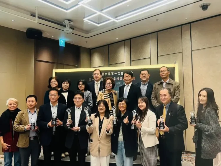 「2025曼波新城太平洋國際疊石藝術季」 榮獲「台灣活動卓越獎」公共服務活動佳作