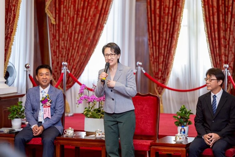 蕭美琴副總統接見建築金石獎得獎企業 盼推動居住正義、打造國人宜居環境 蕭美琴副總統接見建築金石獎得獎企業 盼推動居住正義、打造國人宜居環境