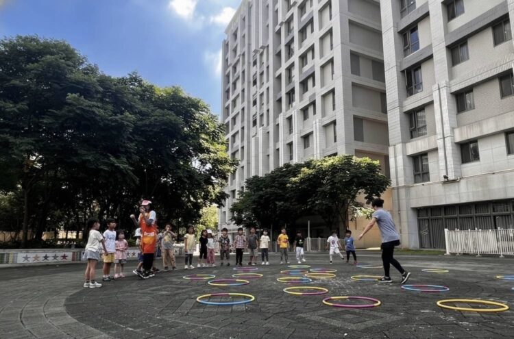 內政部以具體行動力挺婚育家庭 115年1月起租金補貼加碼50％ 包租代管社宅同步提供育兒安全設施補助打造友善環境