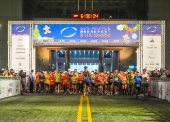 2025臺北馬拉松前哨戰「耶誕歡樂早餐跑」正式開跑 參賽人數創新高 逾萬名跑者齊聚迎接馬拉松週末