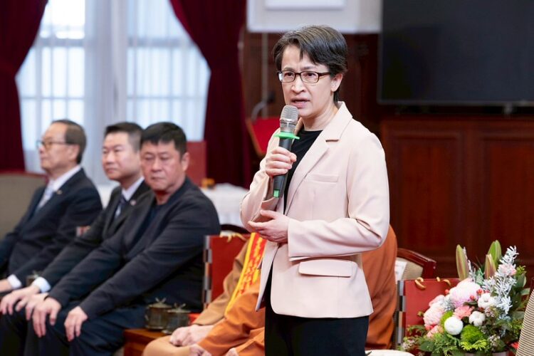 蕭美琴副總統接見金舵獎暨旭青獎得獎人 肯定守護青少年成為社會安全網堅實後盾