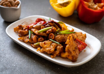 別再只會乾吃堅果了！這6個堅果入菜神仙吃法 打造大廚級風味