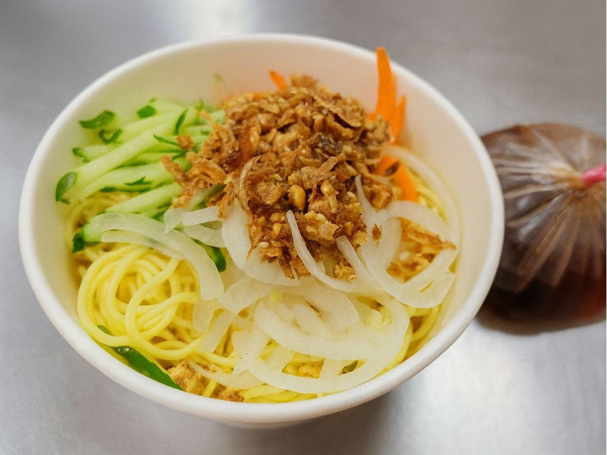 中和緬甸街美食 從豌豆粉到涼拌米線 道地雲南風味一次滿足