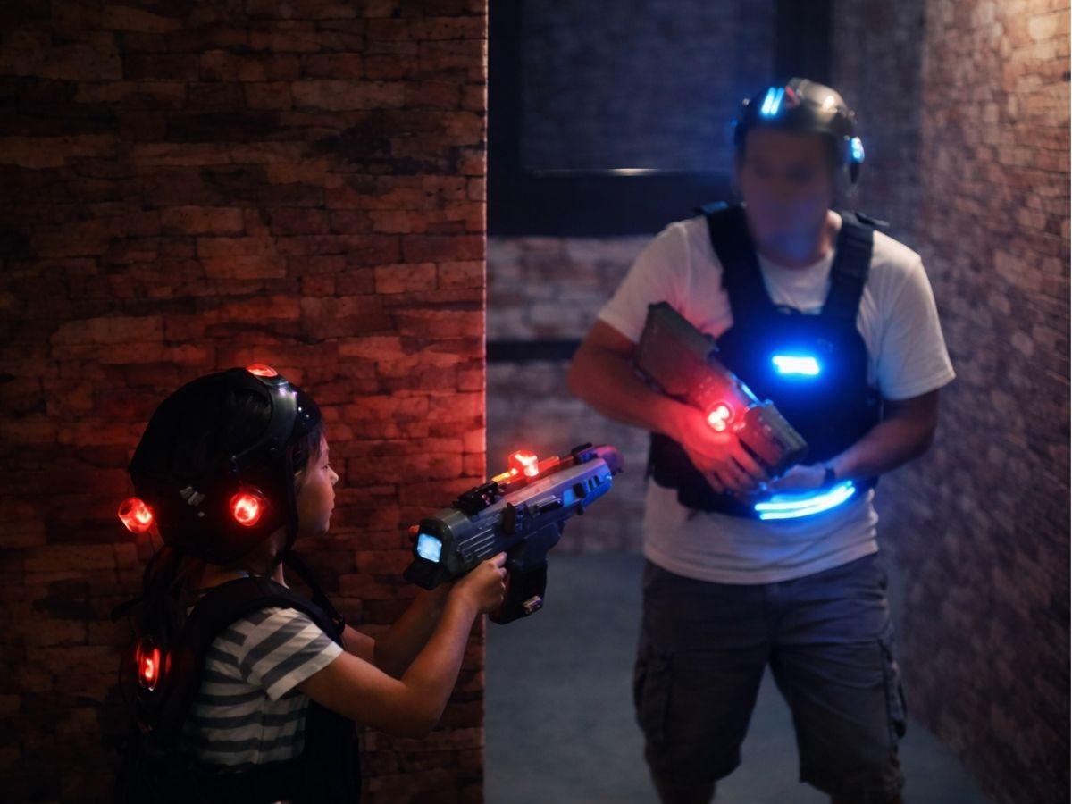 汐止雷射槍戰場新開幕 建模師忠實復刻電玩場景 長距狙擊超刺激