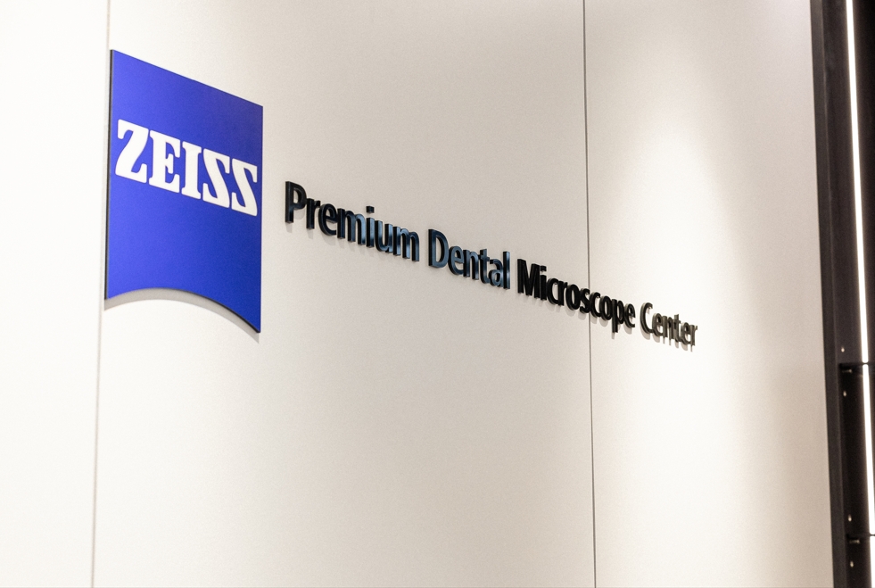 精準微創新世代!金山蒔美牙醫引進德國高階顯微設備 讓看牙更安全、更舒適 精準微創新世代!金山蒔美牙醫引進德國高階顯微設備 讓看牙更安全、更舒適