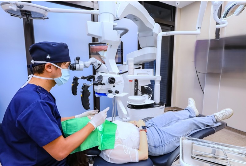 精準微創新世代!金山蒔美牙醫引進德國高階顯微設備 讓看牙更安全、更舒適 精準微創新世代!金山蒔美牙醫引進德國高階顯微設備 讓看牙更安全、更舒適