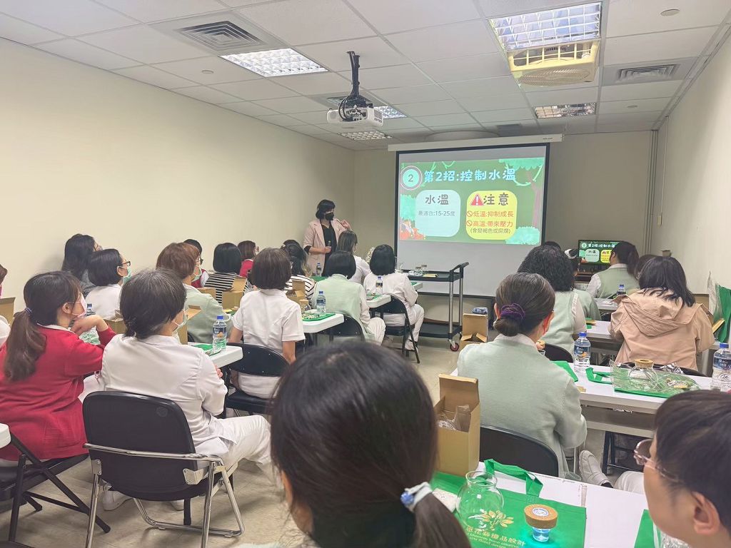 天恩花藝以美學賦能打破年齡歧視 助中高齡女性用自信開拓第二職涯