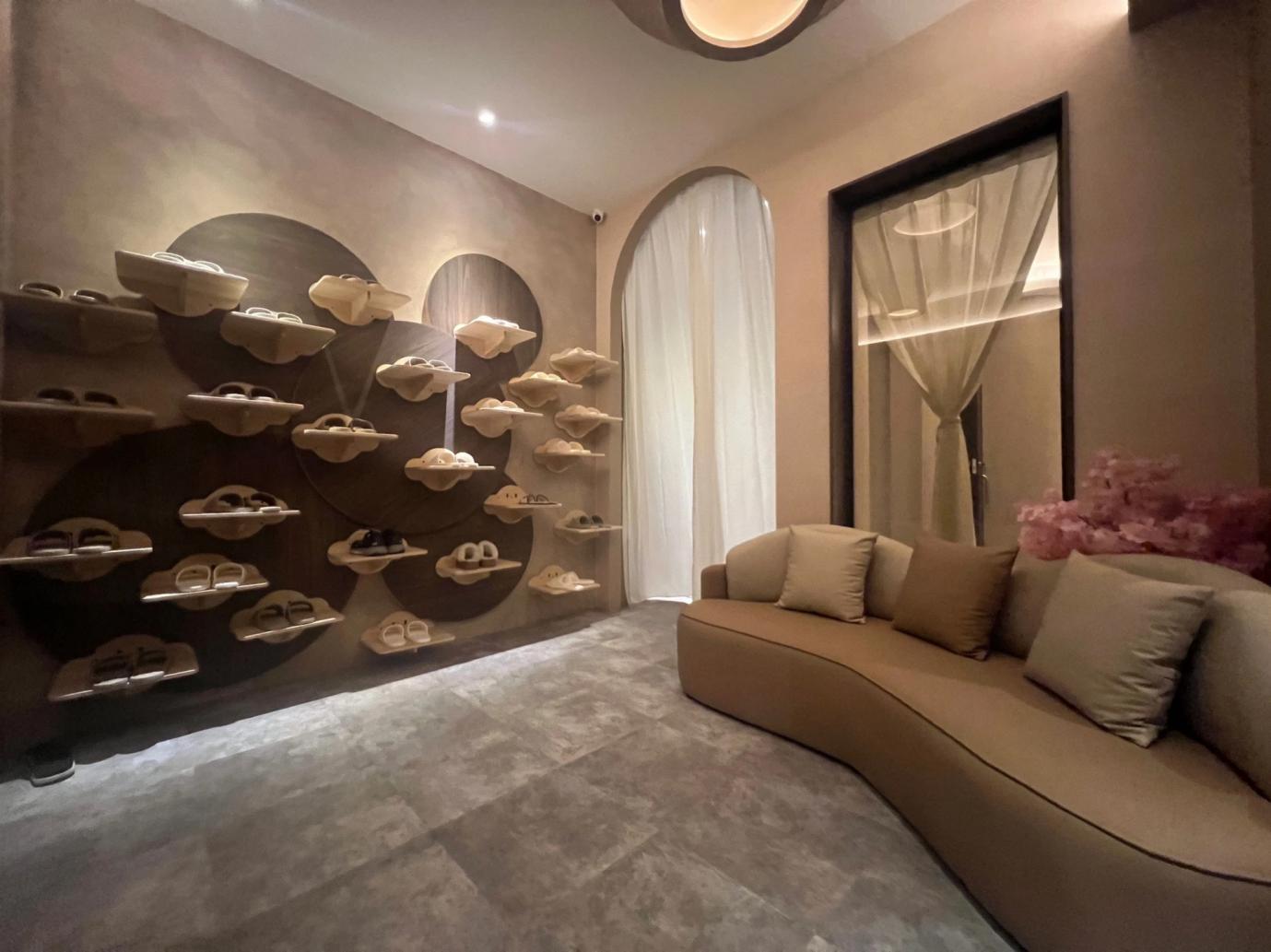 高雄新興區SPA芳療 全身精油按摩＋熱石療程 深夜也能安排放鬆