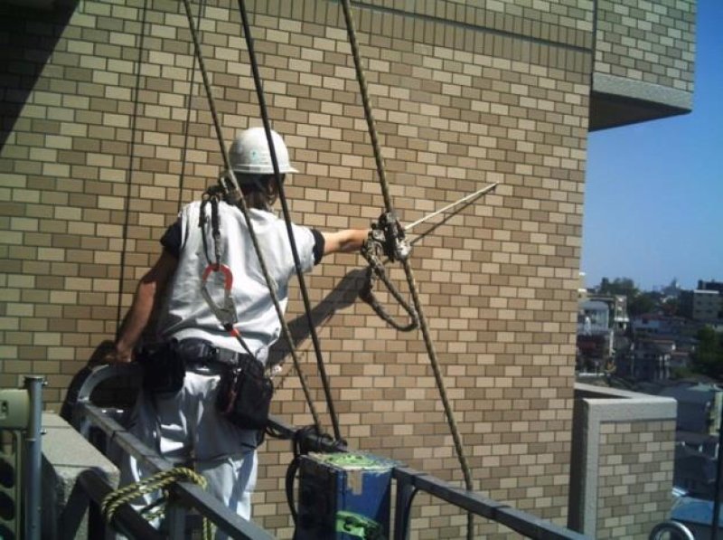 慎防外牆冷爆！不只保暖，更要保安全!市府籲建築外牆自主檢查 儘早修補免煩惱