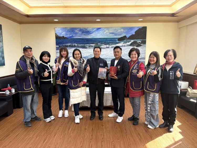 國際同濟會連江縣會捐贈助學金關懷馬祖學子 連江縣長王忠銘表達誠摯感謝