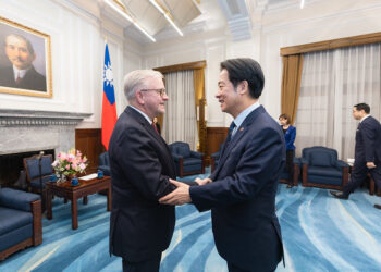 賴清德總統接見歐洲議會議員團 強調臺歐團結深化合作 共同捍衛自由民主與穩定繁榮 賴清德總統接見歐洲議會議員團 強調臺歐團結深化合作 共同捍衛自由民主與穩定繁榮