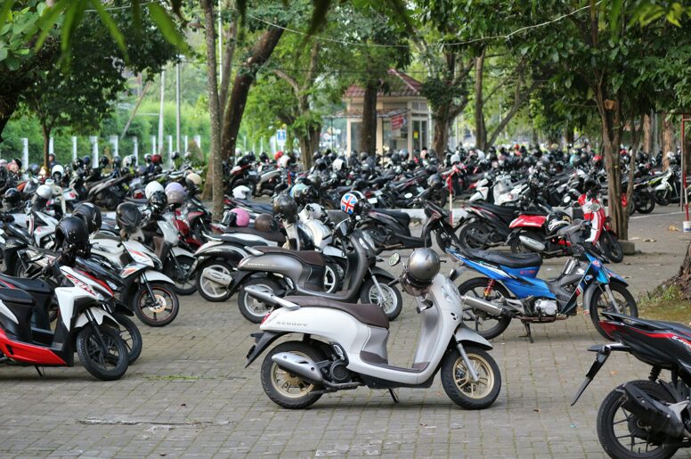 寒流來襲 天氣一冷機車就發不動？車行師傅教你正確解決方法