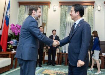 賴清德總統接見美國聯邦參議員蓋耶哥訪問團，重申捍衛和平決心並進一步深化臺美合作