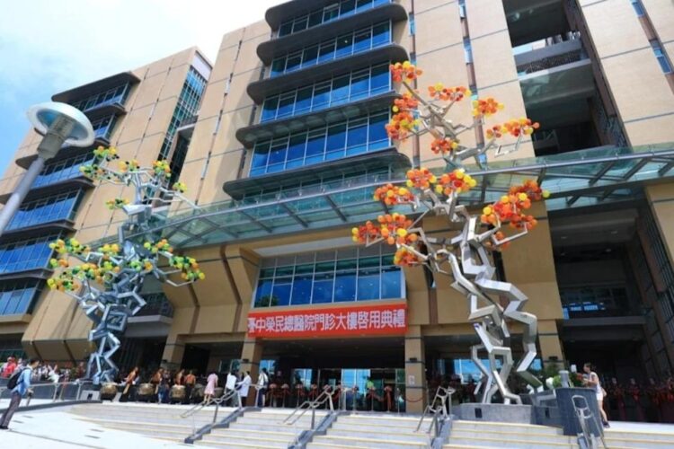 醫材商手術台執刀風波 臺中榮總緊急決議3名醫師暫停手術業務