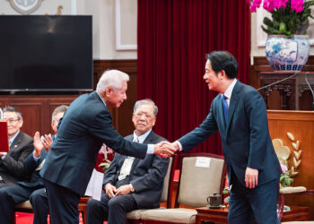 賴清德總統接見進出口商業同業公會全國聯合會 強調政府作產業堅實後盾、深化國際經貿布局 賴清德總統接見進出口商業同業公會全國聯合會 強調政府作產業堅實後盾、深化國際經貿布局