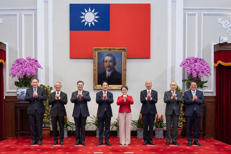 我們是家人不是敵人 前台中縣副縣長陳雨鑫呼籲賴清德總統 召開國是會議新春創新局