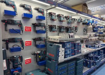 桃園平鎮五金行推薦 40年老品牌建築工具店進攻電商通路