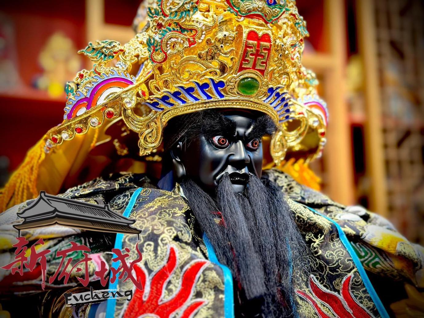 台南佛具專賣店 融合新中式風格與信仰 打造現代宴王擺設空間 台南佛具專賣店 融合新中式風格與信仰 打造現代宴王擺設空間