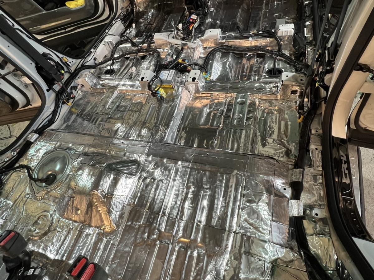 台南永康汽車維修職人 以汽車隔音為起點 深入靜音每一細節